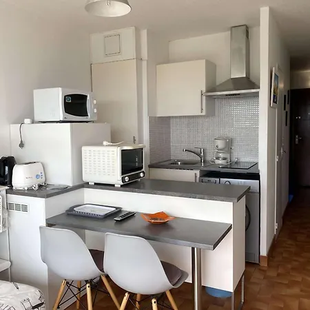 T1 Lumineux Avec Balcon Et Vue Sur Etang A - Fr-1-553-295 Apartment